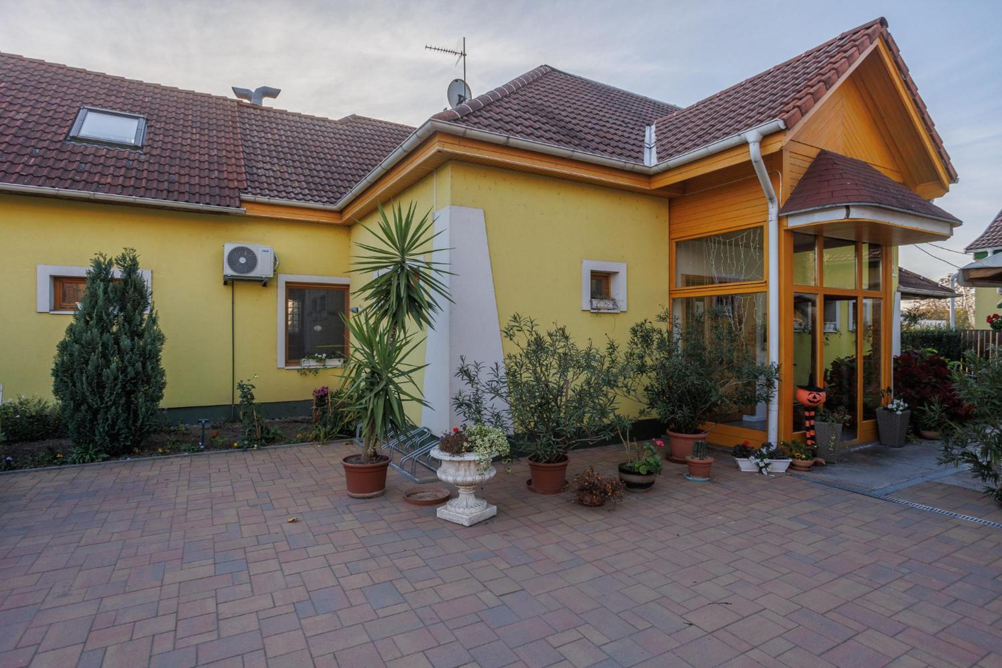 Harang Panzio Bed & Breakfast Gyomaendrőd Dış mekan fotoğraf